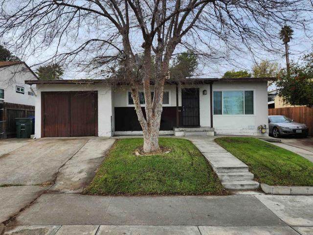 644 El Monte Road - Photo 1