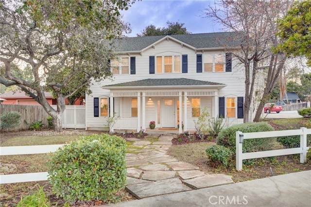 142 Pine Street - Photo 1