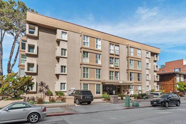 1040 Coast Boulevard - Photo 1