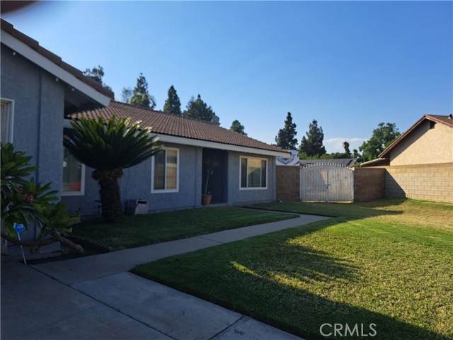 2510 Raymond Place - Photo 1