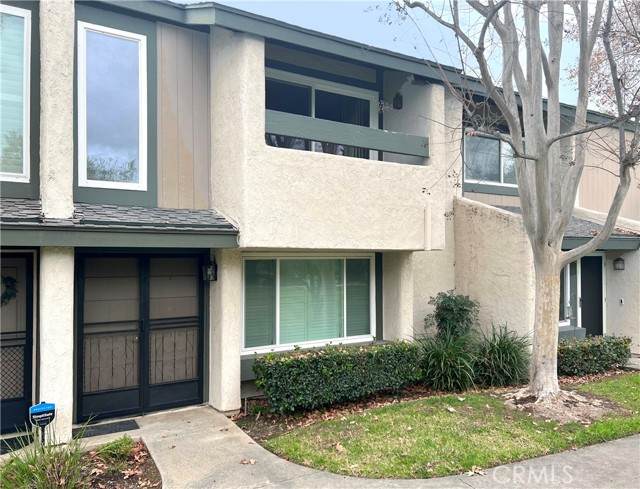 684 Archwood Avenue - Photo 1