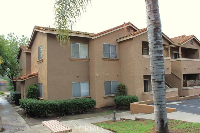 211 Woodland - Photo 1