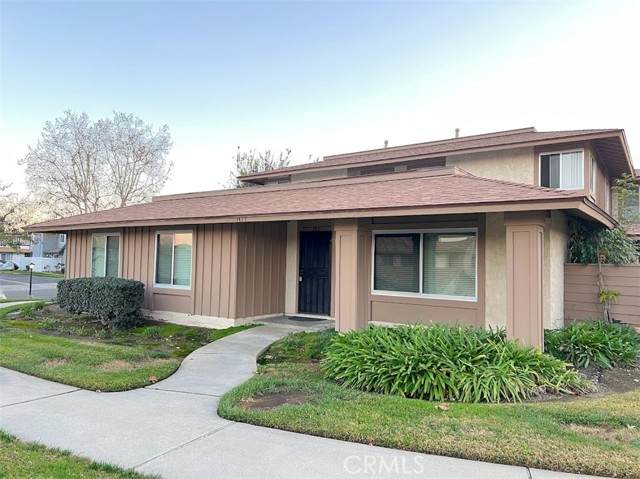 1477 Forest Glen Drive - Photo 1