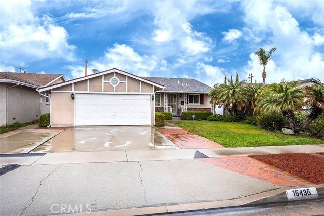 15435 Wilmaglen Drive - Photo 1