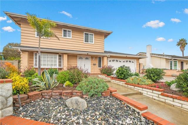 17941 Caledonia Circle - Photo 1