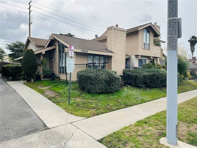 23202 Saguaro Street - Photo 1