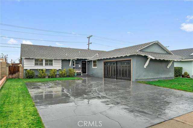 5621 Norma Drive - Photo 1