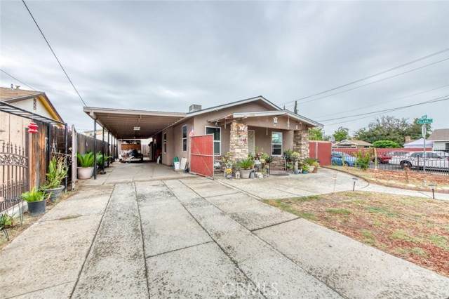 1508 Clinton Avenue - Photo 1
