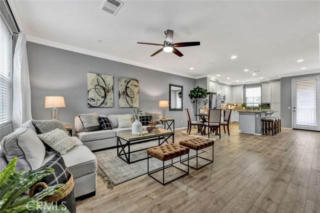 21 Wesley Way - Photo 1
