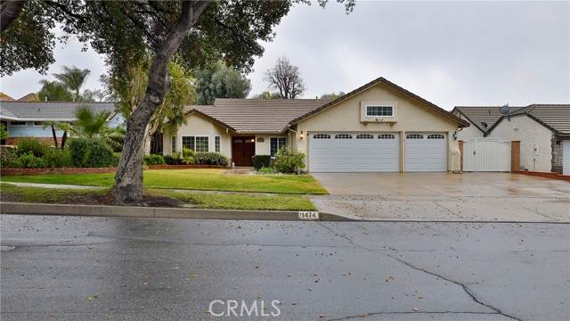 1474 O'malley - Photo 1