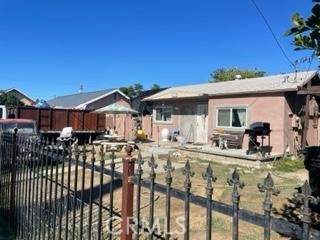 1075 12th Street - Photo 1