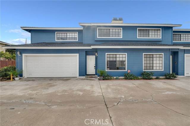 1420 Palm Avenue - Photo 1