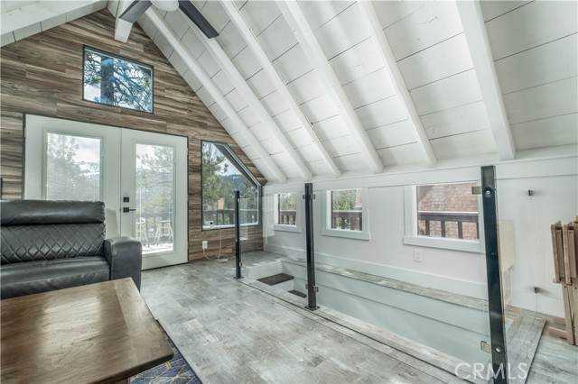 42998 Monterey Street - Photo 1
