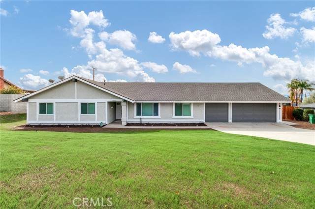 25031 Fran Lou Drive - Photo 1