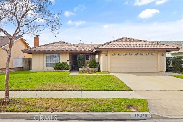 10819 Garrett Road - Photo 1