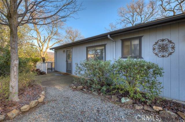 154 Apache Circle - Photo 1