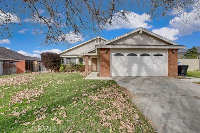 35662 Avenue H - Photo 1