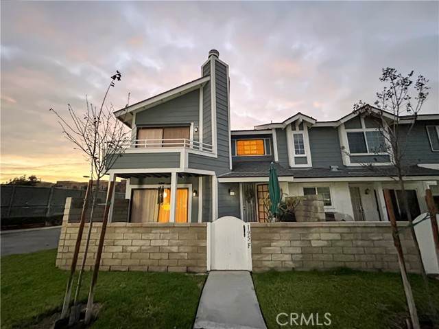 195 N Magnolia Avenue - Photo 1