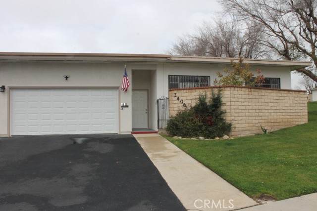 2406 Christmas Tree Lane - Photo 1