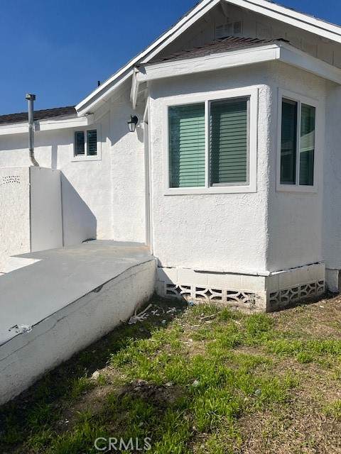 1233 Roxbury Drive - Photo 1