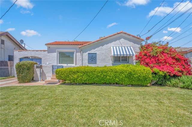 1637 37th Street - Photo 1