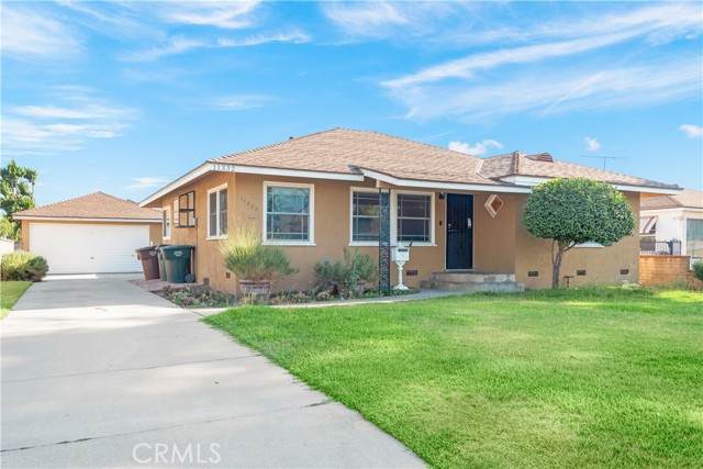 11332 Elmcrest Street - Photo 1