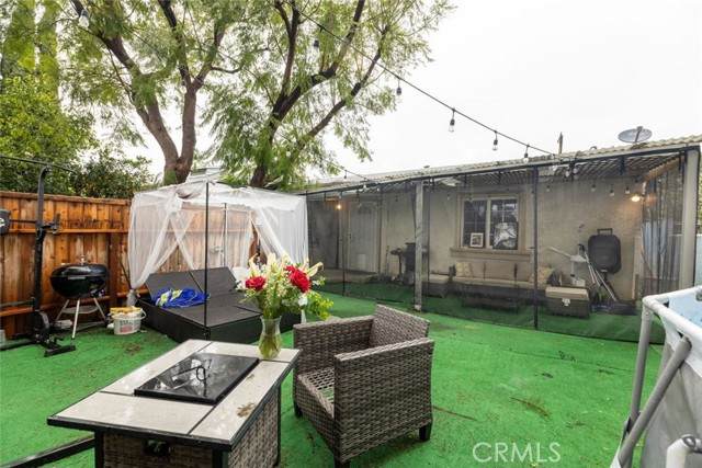 22113 Cantlay Street - Photo 1