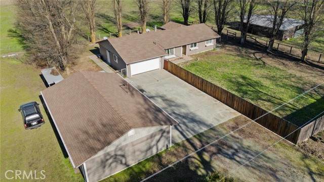 242 Hastings Avenue - Photo 1