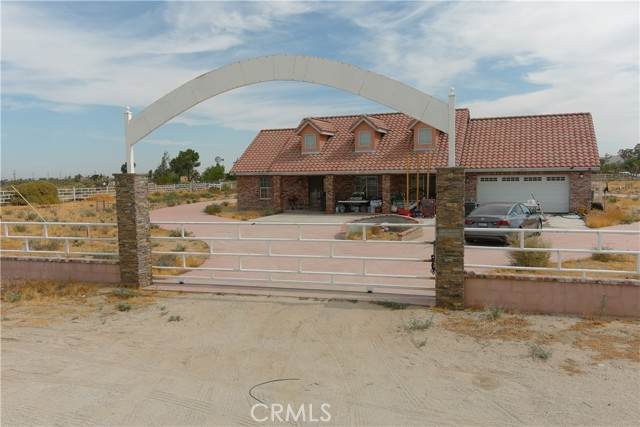 11641 Avenue S12 - Photo 1