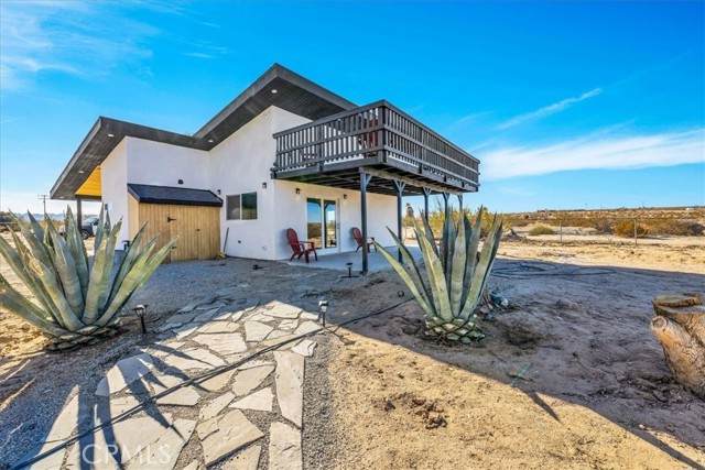 1421 Sunrise Avenue - Photo 1
