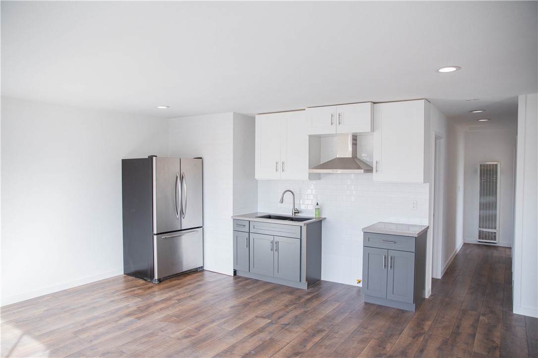 5908 Atlantic Avenue - Photo 1
