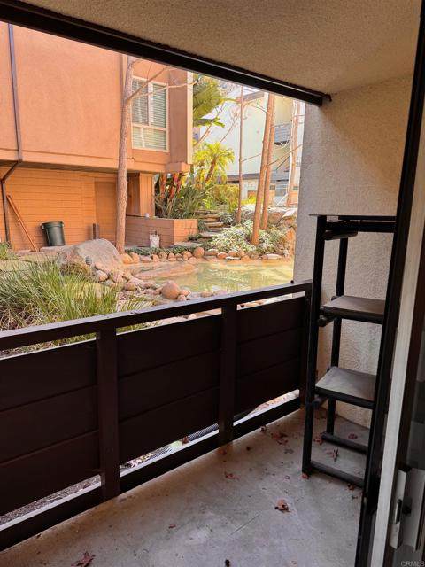 1605 Hotel Cir - Photo 1