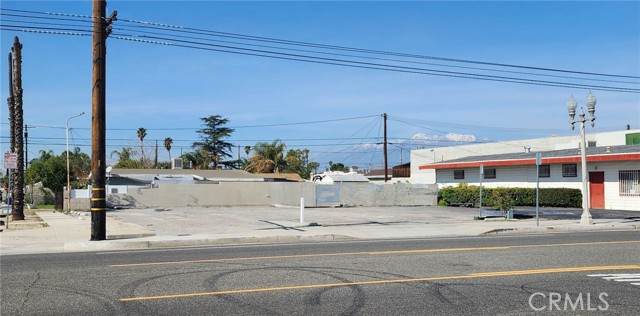 1305 Mount Vernon - Photo 1