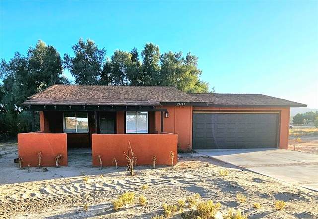 73627 Raymond Way - Photo 1