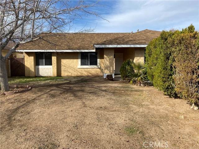 2823 Avenue R13 - Photo 1