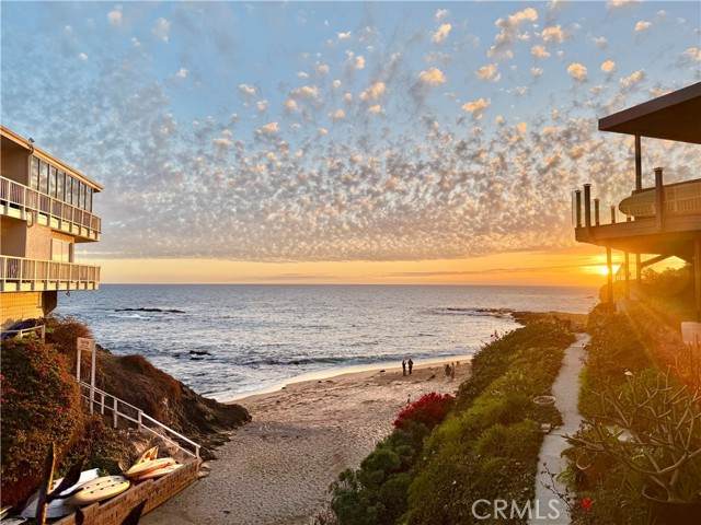 697 Cliff Drive - Photo 1