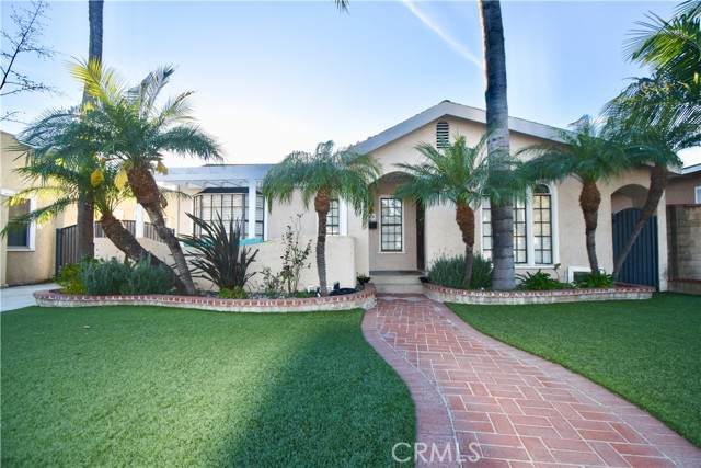 523 Citron Street - Photo 1