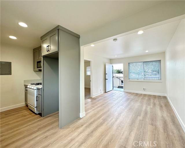 8620 Lampson Avenue - Photo 1
