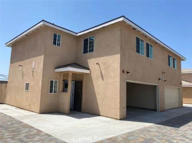 2666 Humbert Ave - Photo 1