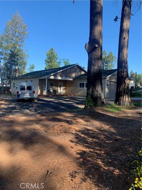 14091 Skyway - Photo 1