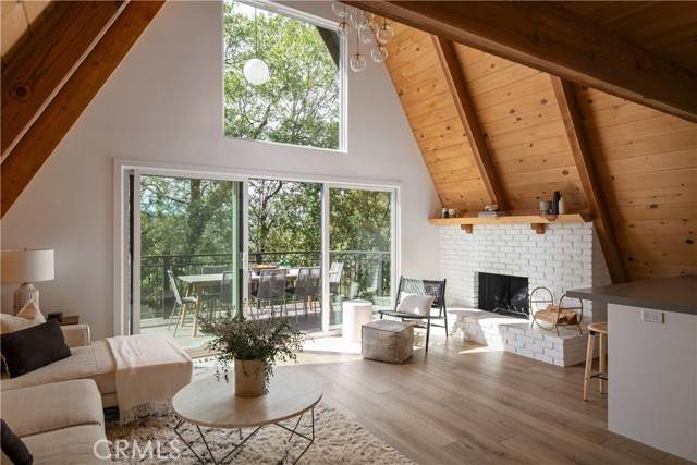 1340 Yosemite Drive - Photo 1
