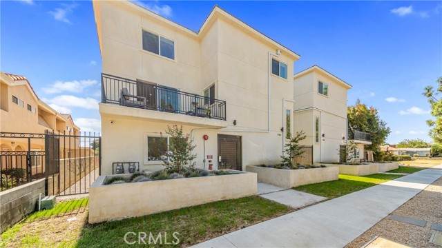 17154 Chatsworth Street - Photo 1
