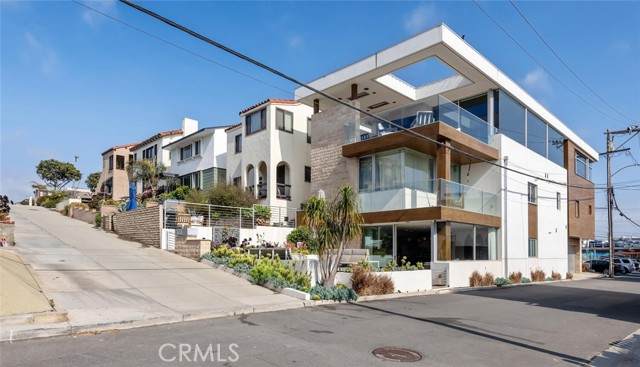 216 13th Street - Photo 1