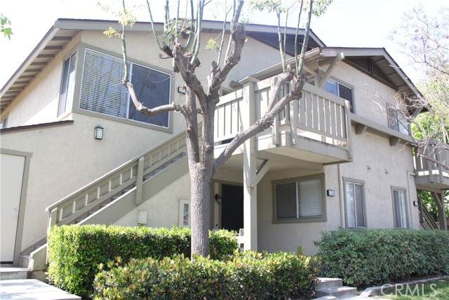 122 Clearbrook - Photo 1