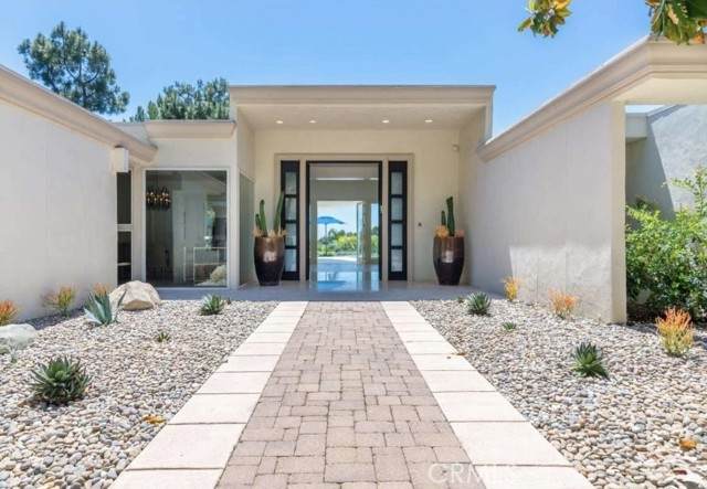 1625 Loma Vista Drive - Photo 1
