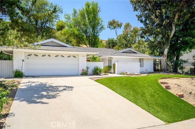 4035 Ellenita Avenue - Photo 1