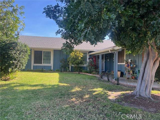 2410 Justin Avenue - Photo 1