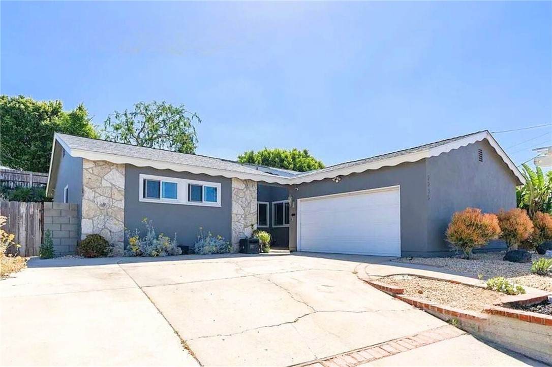 2235 Ron Way - Photo 1