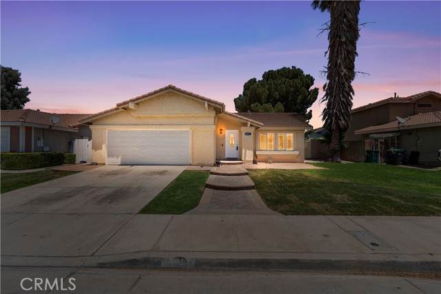 4633 Dowel Avenue - Photo 1