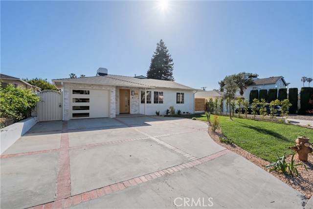 3273 Tilden Avenue - Photo 1